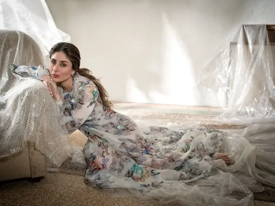 Glamorous Indian Model Kareena Kapoor Photoshoot